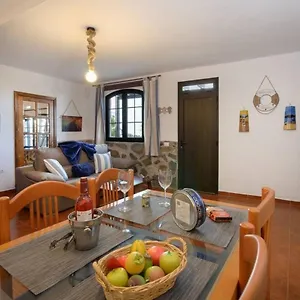 Appartement Buda, Tinajo